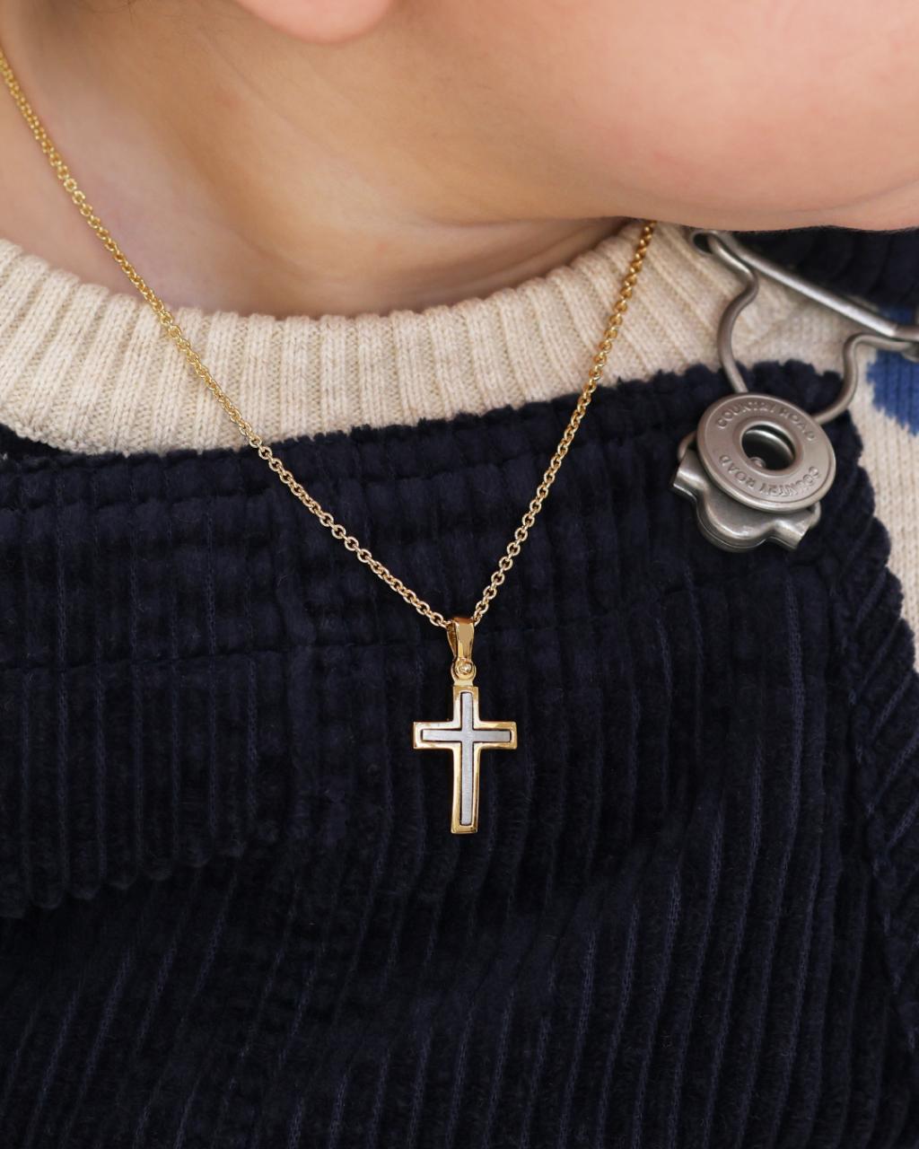18ct yellow and white gold cross pendant 20mm