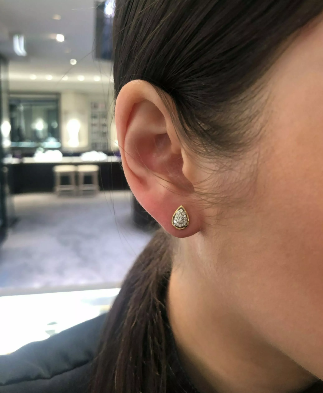 18ct yellow gold pear shape cluster diamond earrings