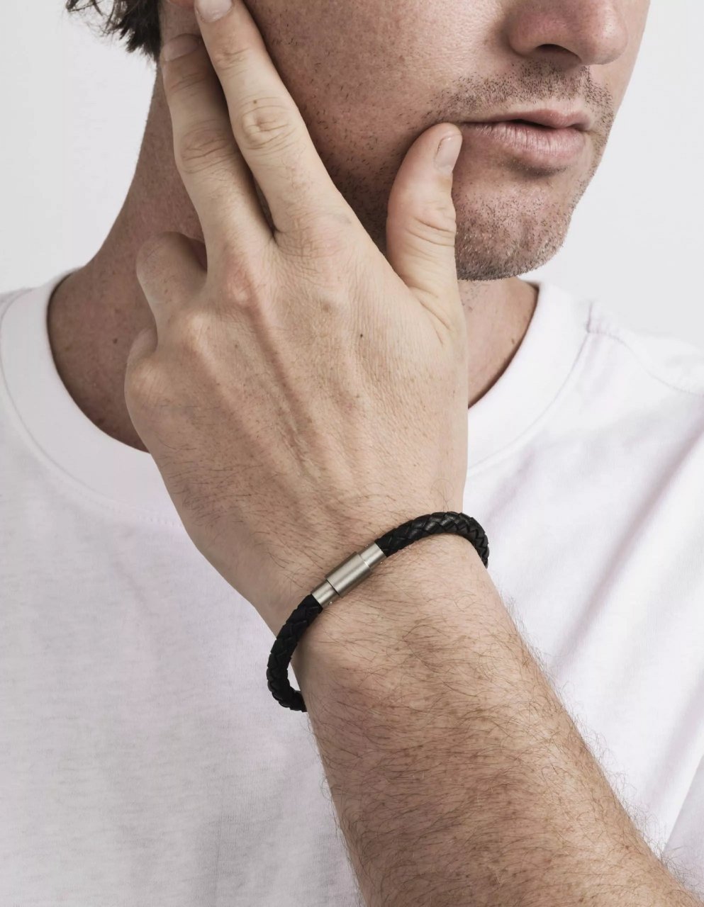 Black leather and stainless steel mens bracelet 22cm