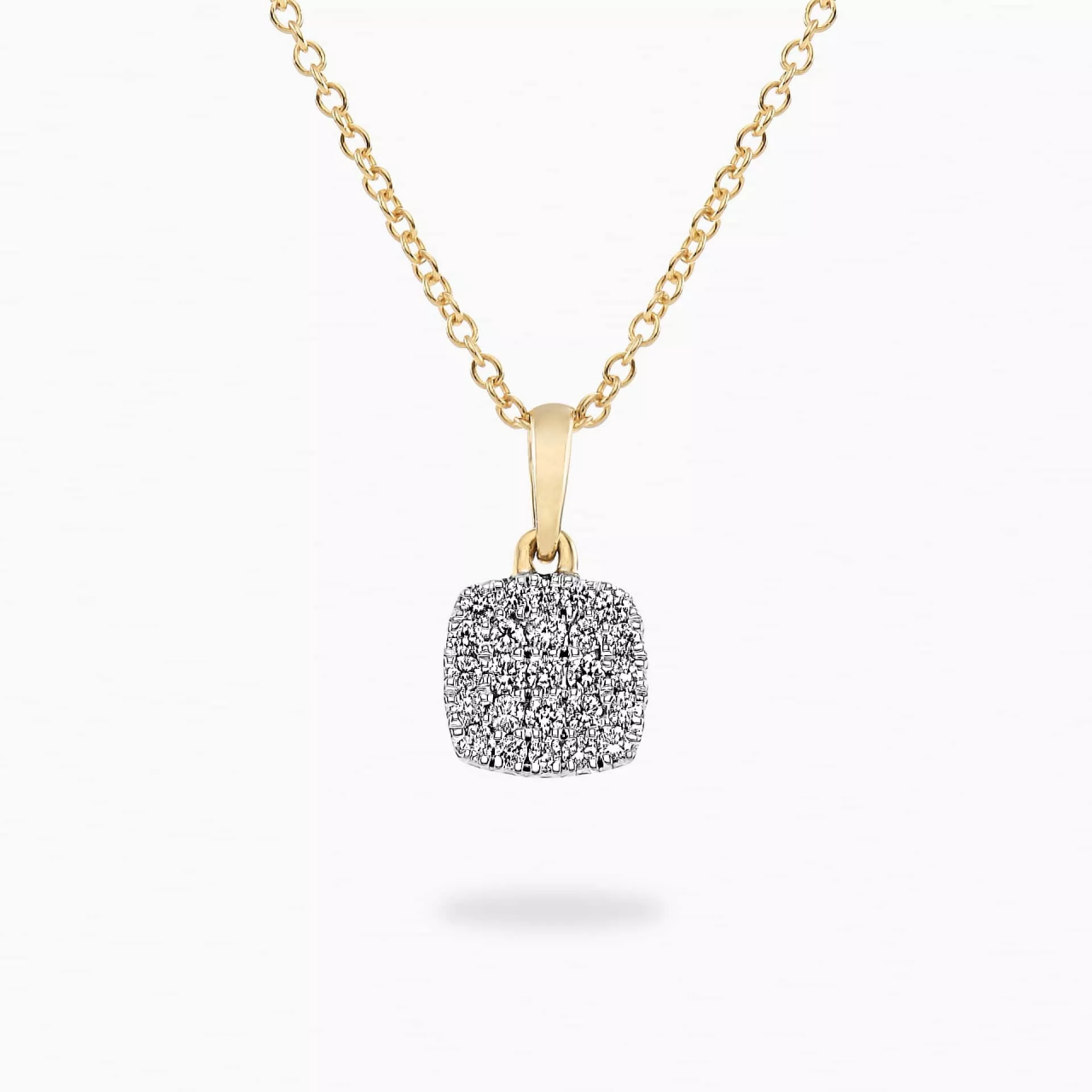 18ct yellow gold cushion shape cluster diamond necklace