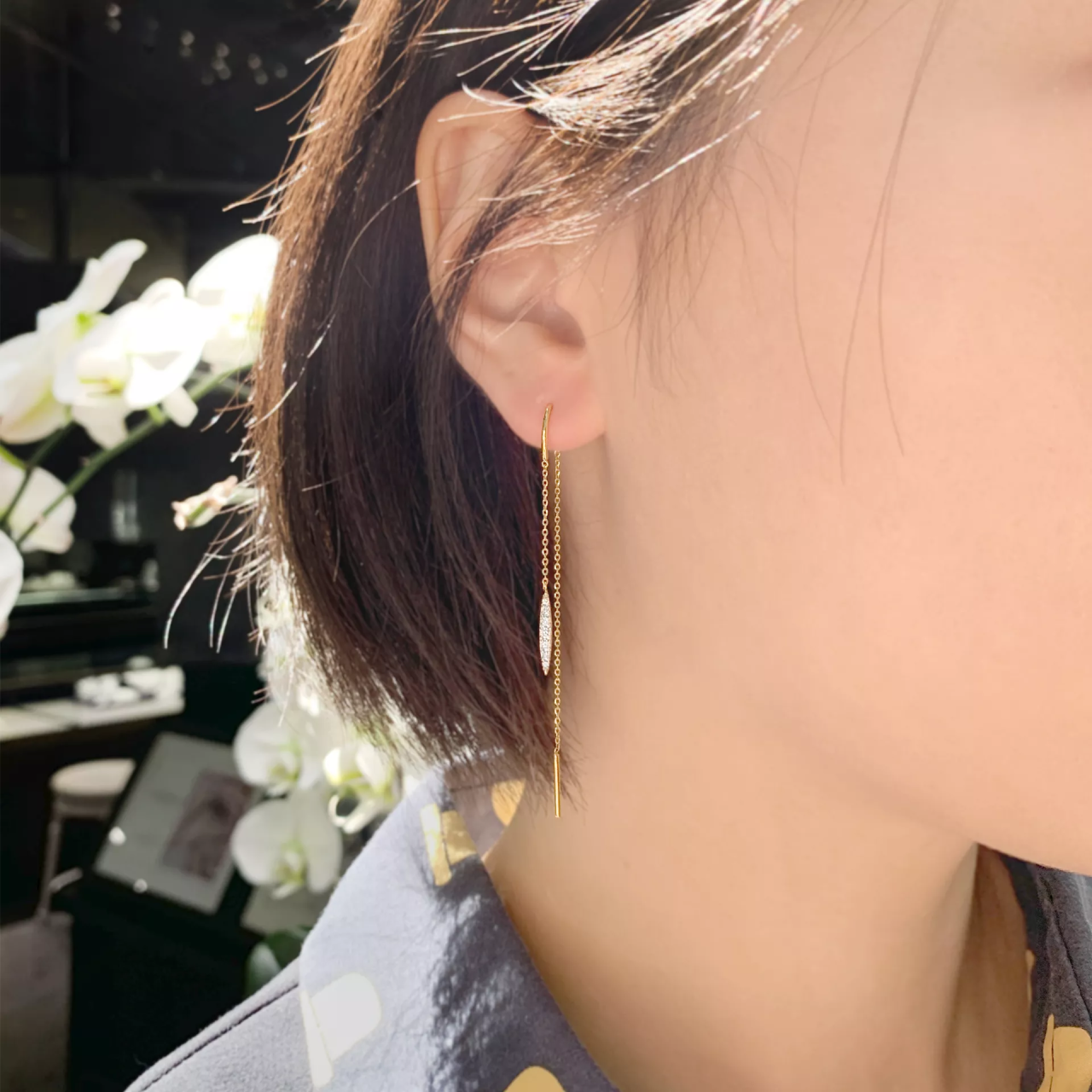 18ct yellow gold diamond drop earrings