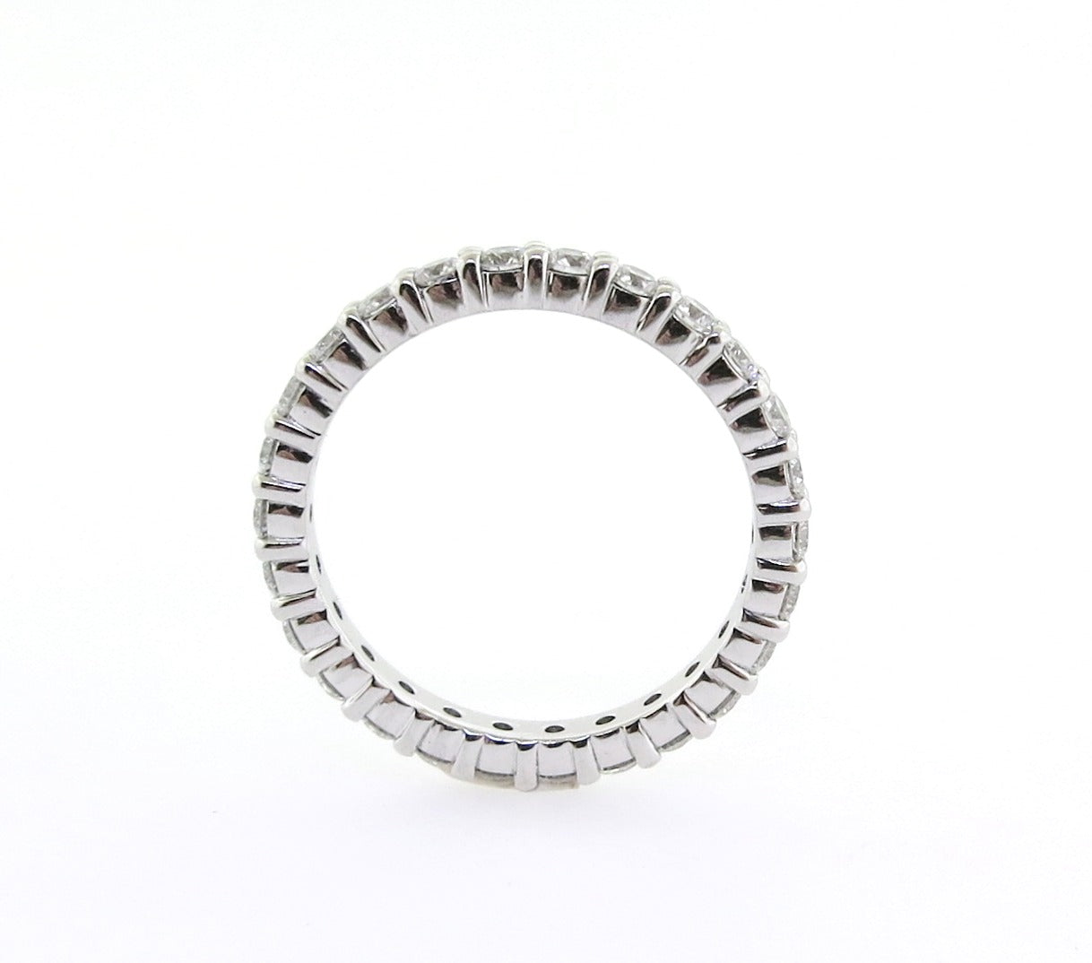 18ct white gold round brilliant cut diamond full circle ring
