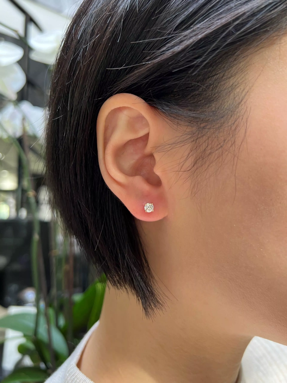 18ct rose gold 2=0.62ct round diamond stud earrings