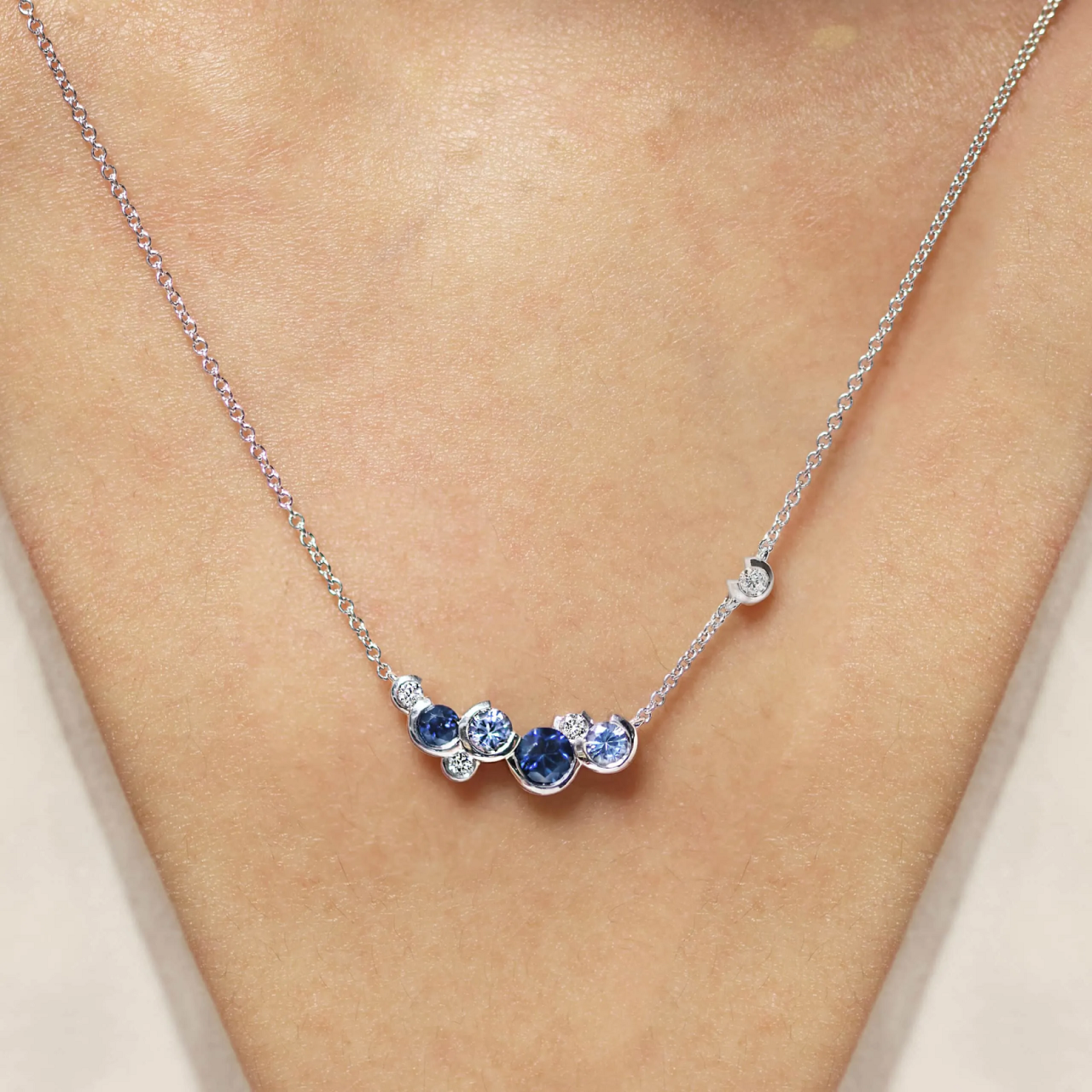 18ct white gold ceylon sapphire and diamond necklace