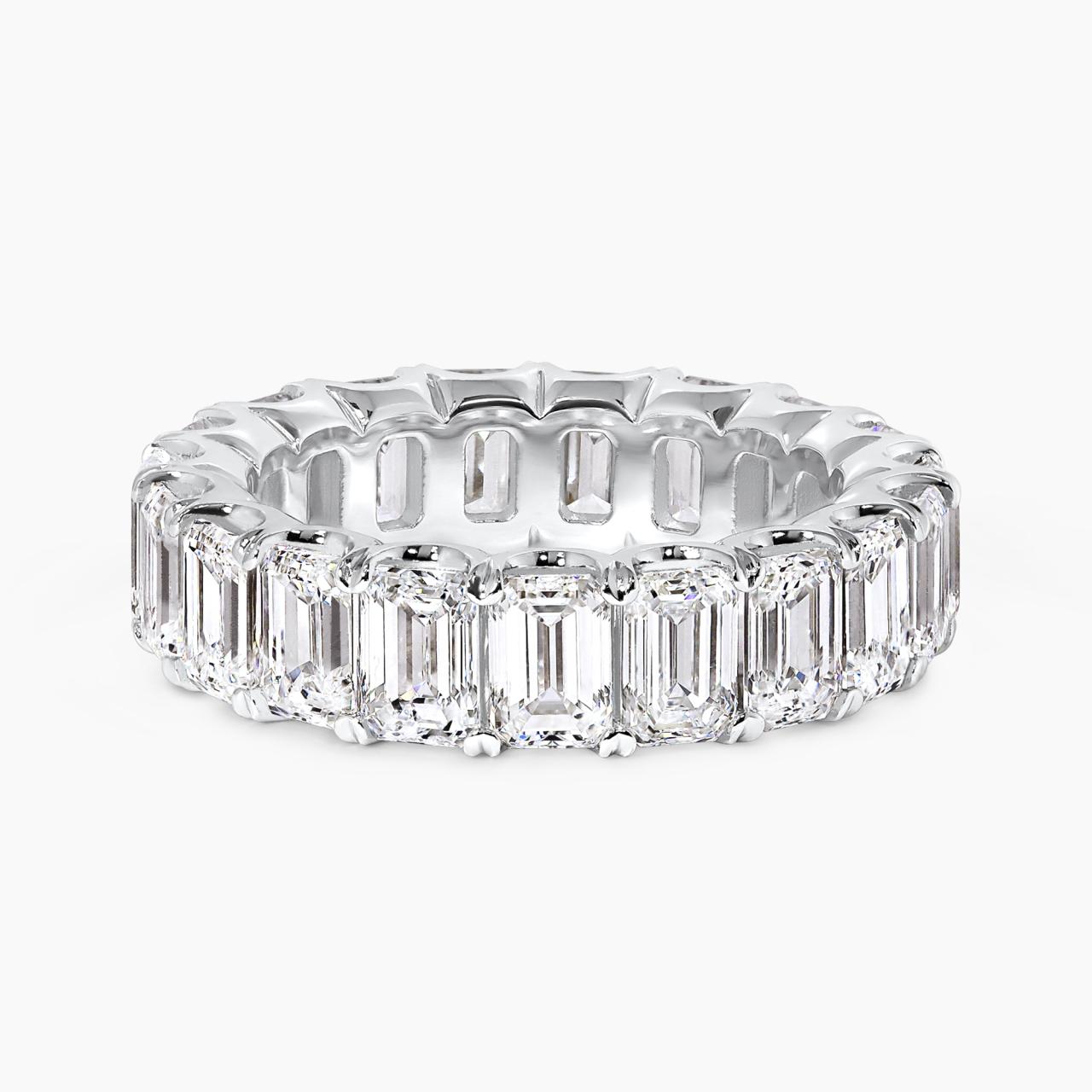 18ct white gold full circle 9.69ct F VS emerald cut LAB Grown diamond ring