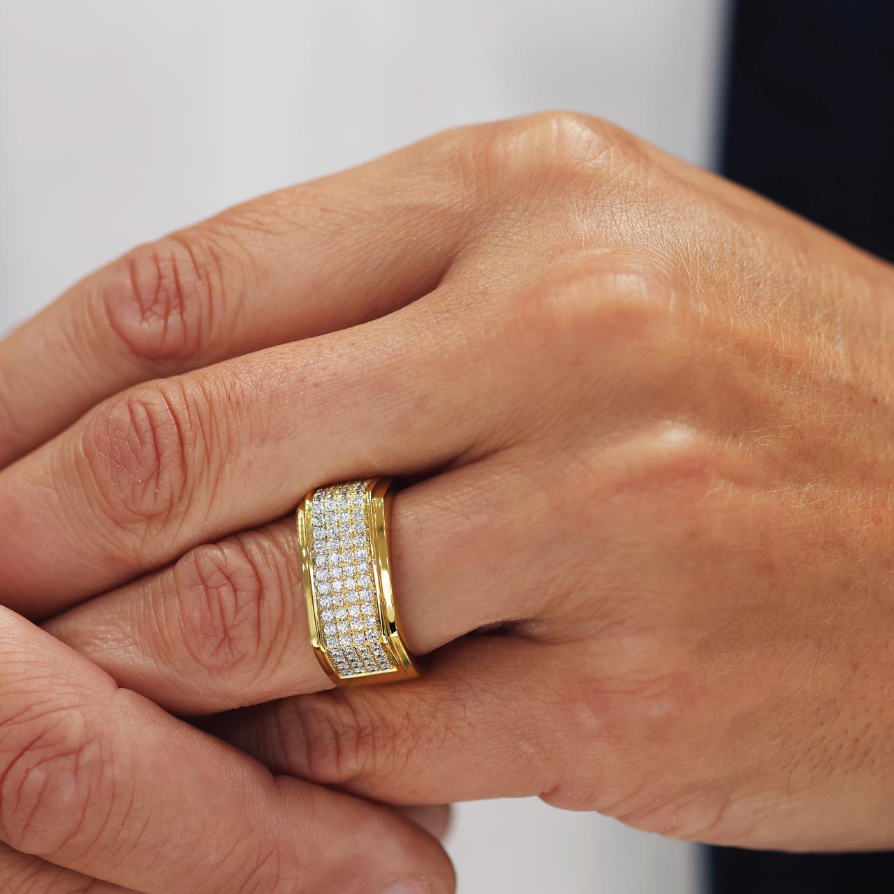 18ct yellow gold round brilliant cut pave diamonds mens ring