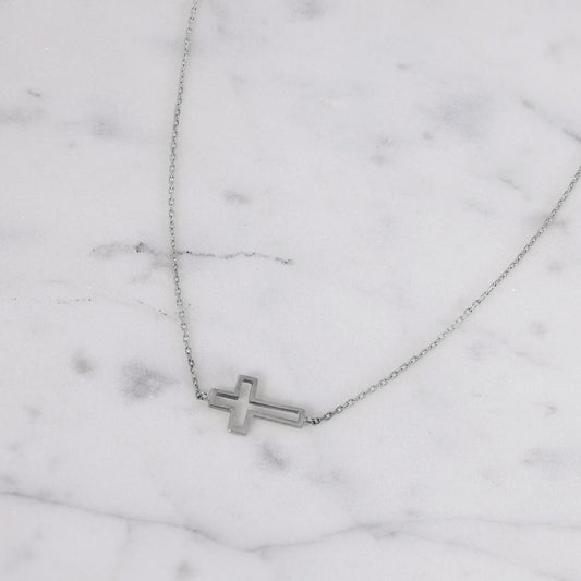 18ct white gold cross on chain necklace