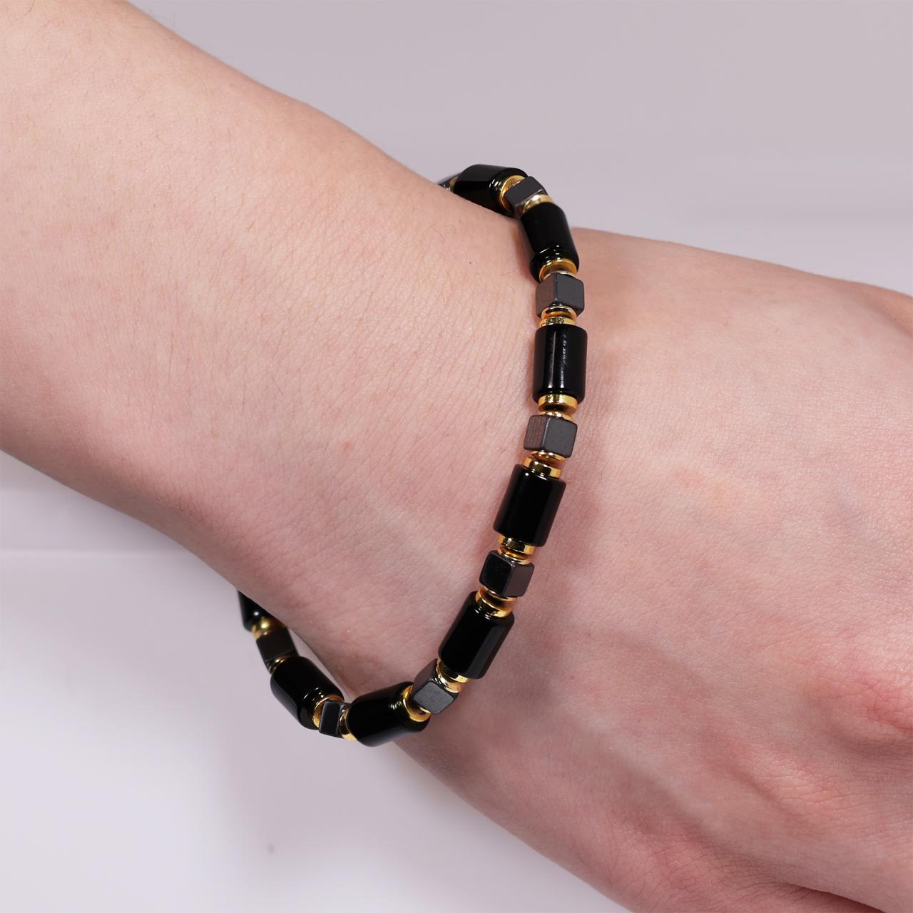 Onyx and hematite beads bracelet with gold plated silver fittings from the Carmela Cerrone Collection