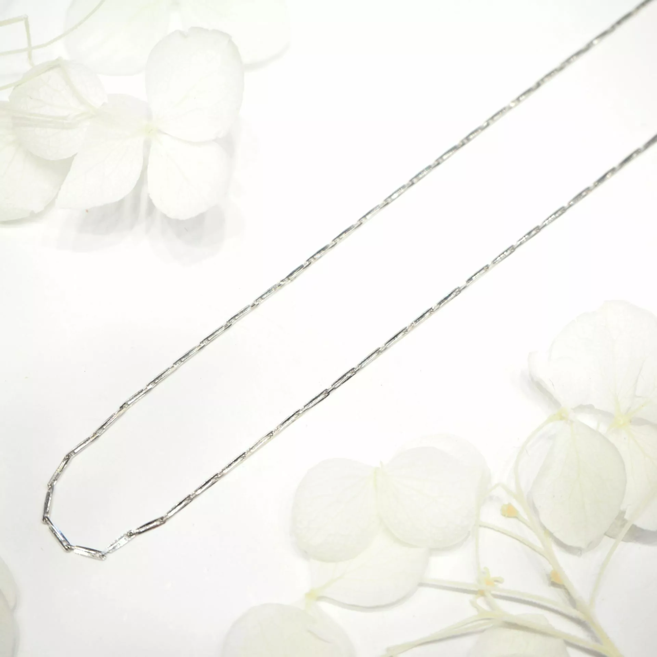 18ct White Gold 45cm Chain