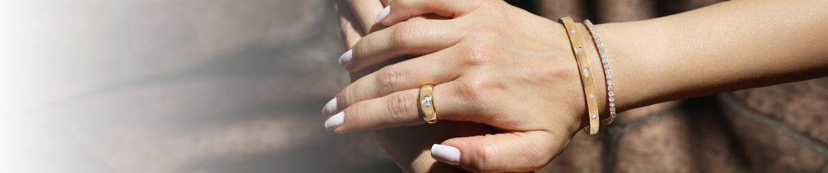 YELLOW GOLD BANGLES