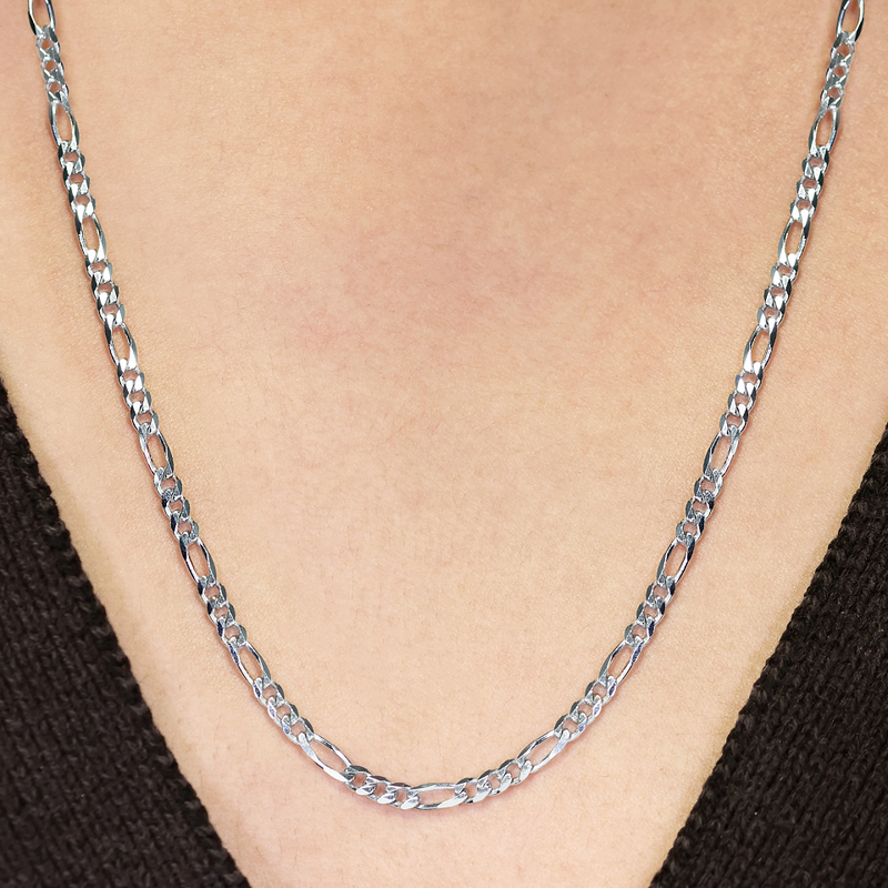 9ct White Gold 45cm Figaro Chain on the neck