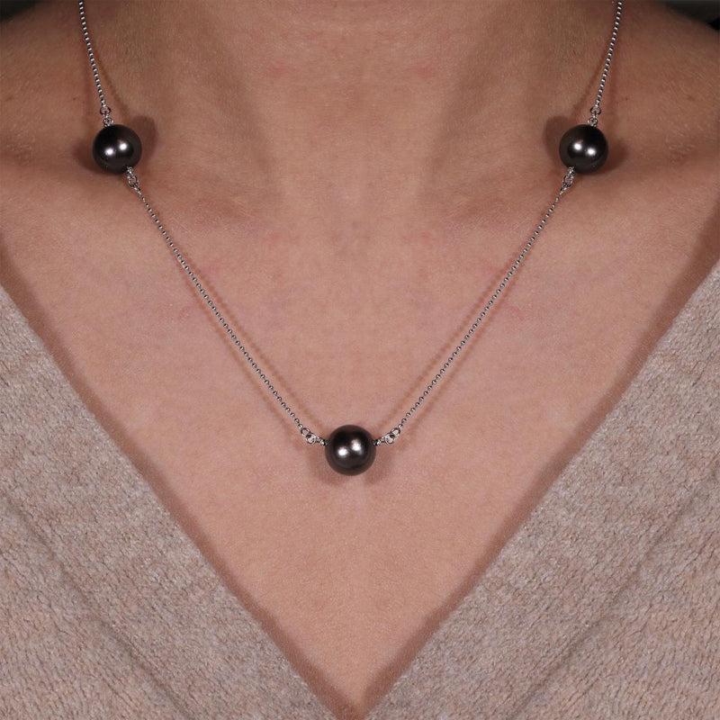 18ct white gold ball link chain with 5 pearls necklace on neck