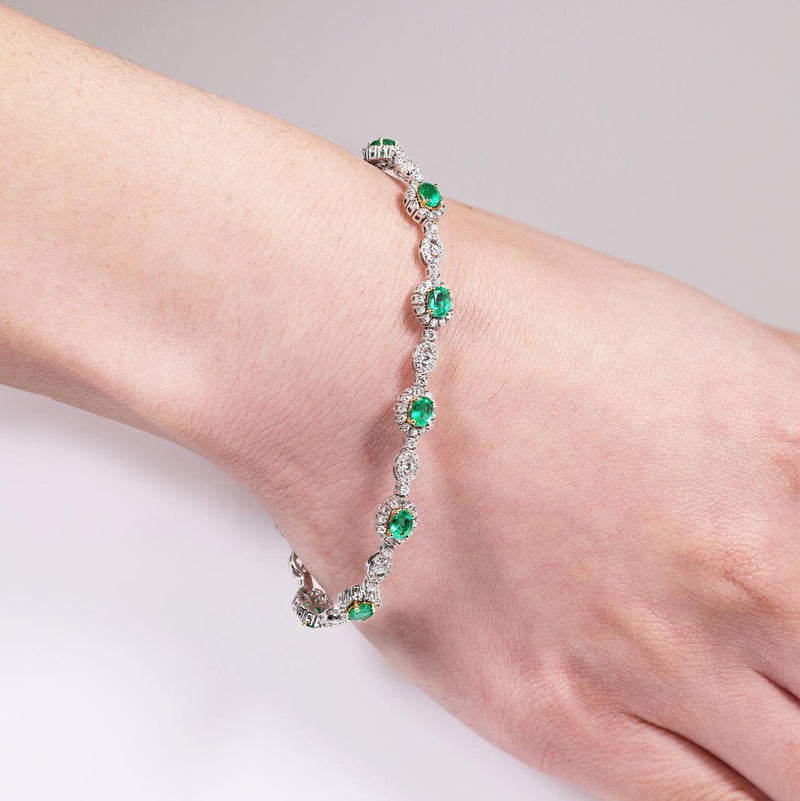 18ct white & yellow gold emerald & diamond bracelet