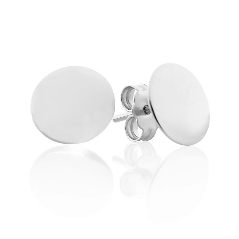 A pair of 18ct white gold round stud earrings with a diameter of 1cm.