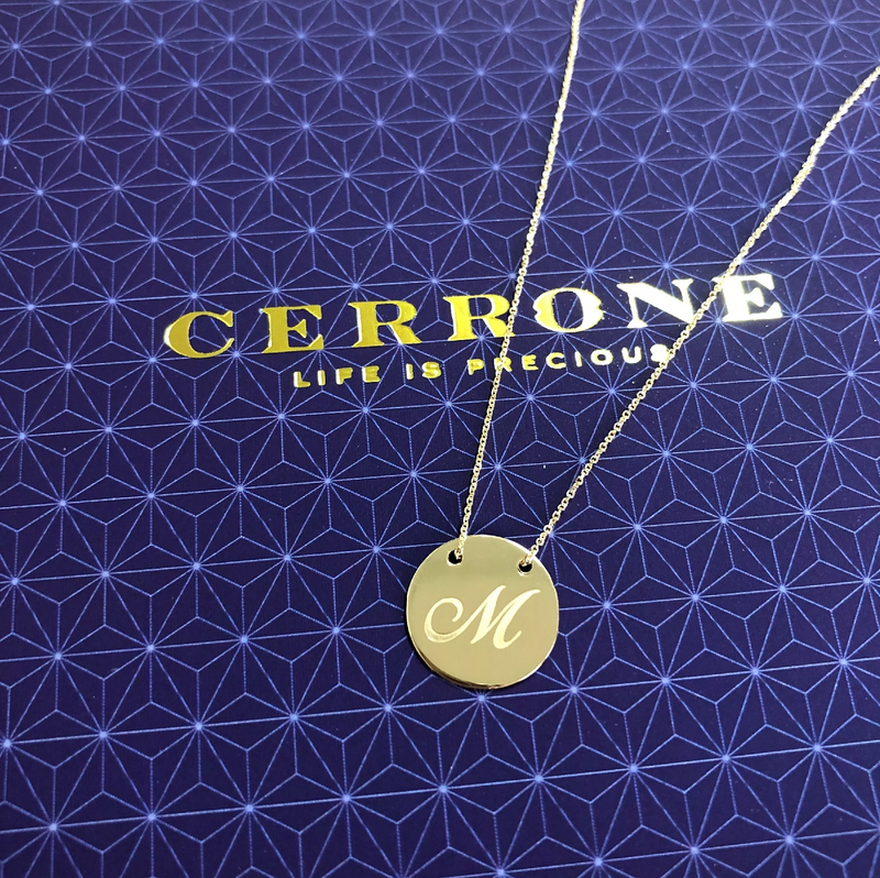18ct yellow gold round plate necklace with engraving example