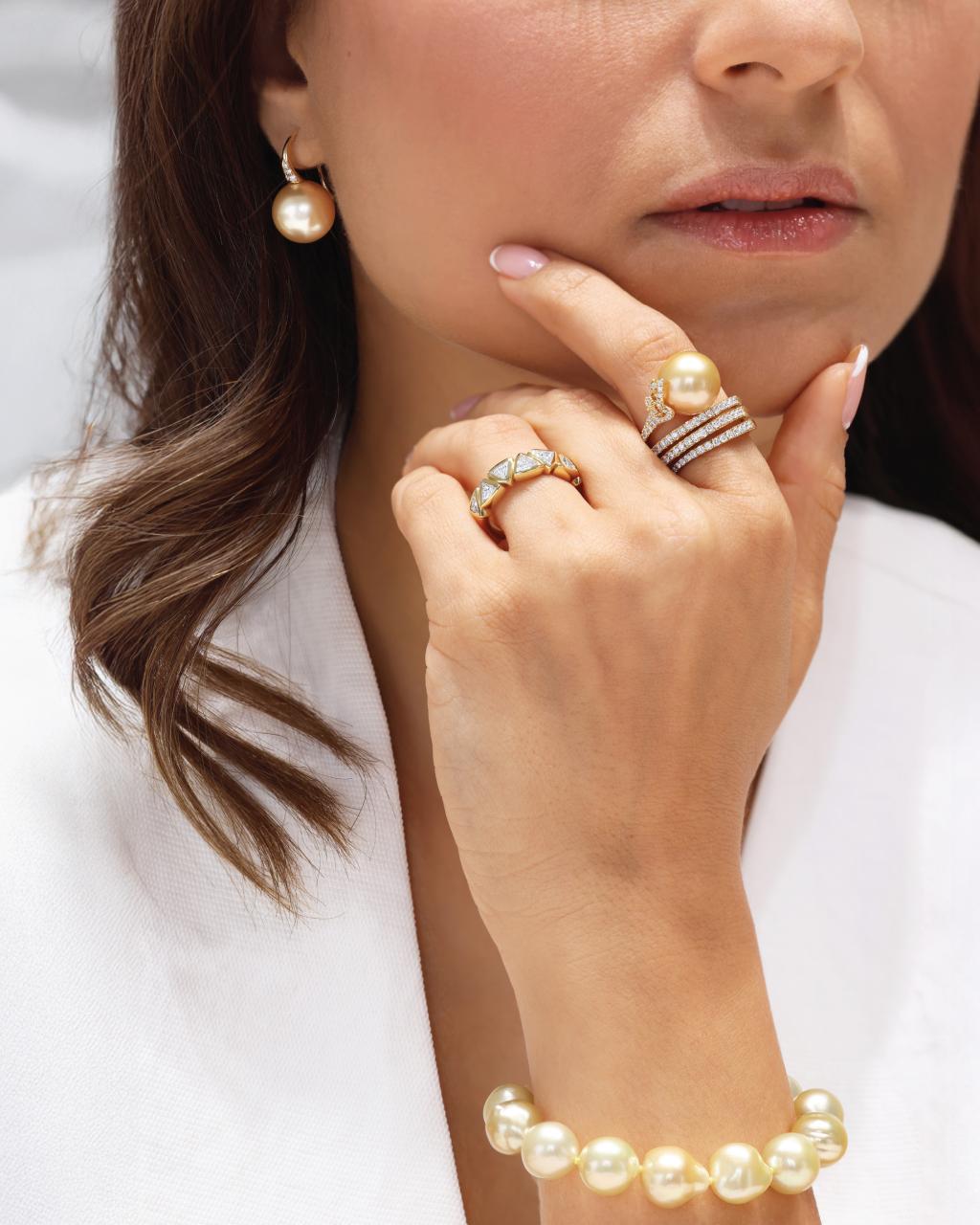 18ct Yellow Gold Diamond & Golden South Sea Pearl Ring