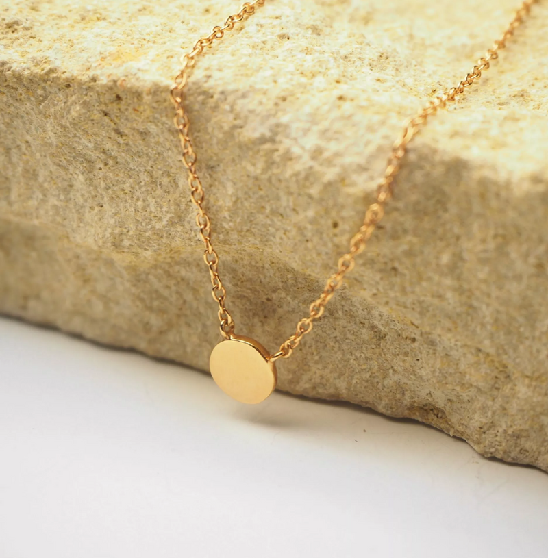 18ct rose gold small round shape necklace