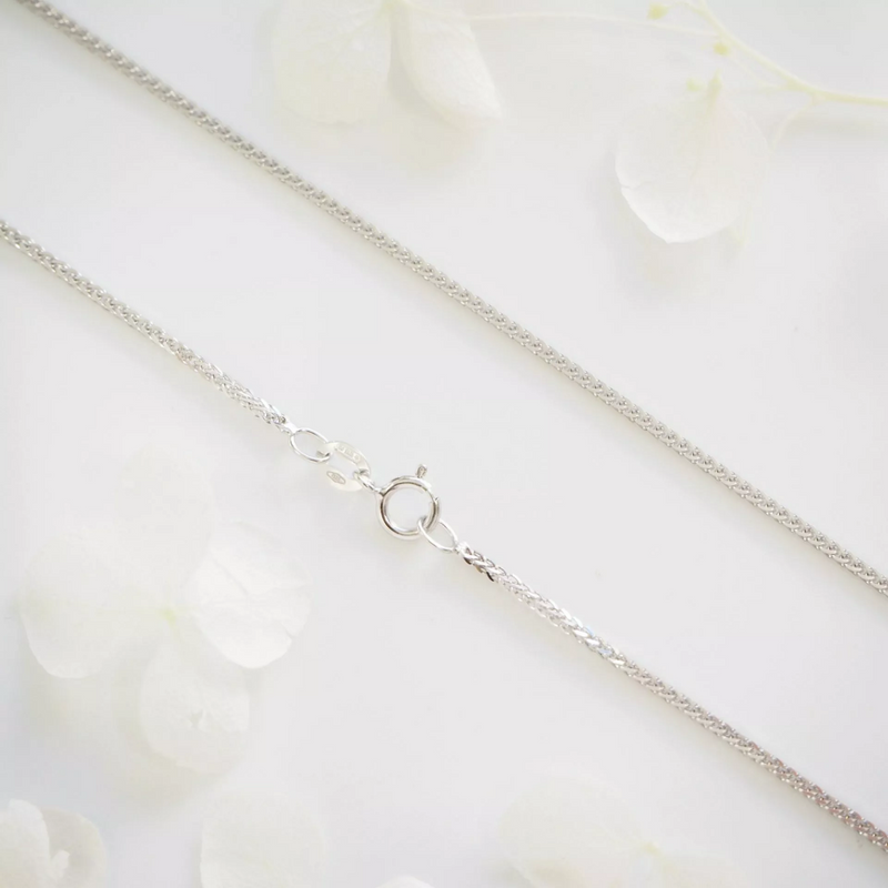 18ct white gold 45cm fine wheat chain with spring ring clasp