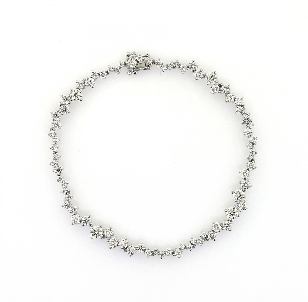 18ct white gold 75=3.51ct claw set diamond tennis bracelet
