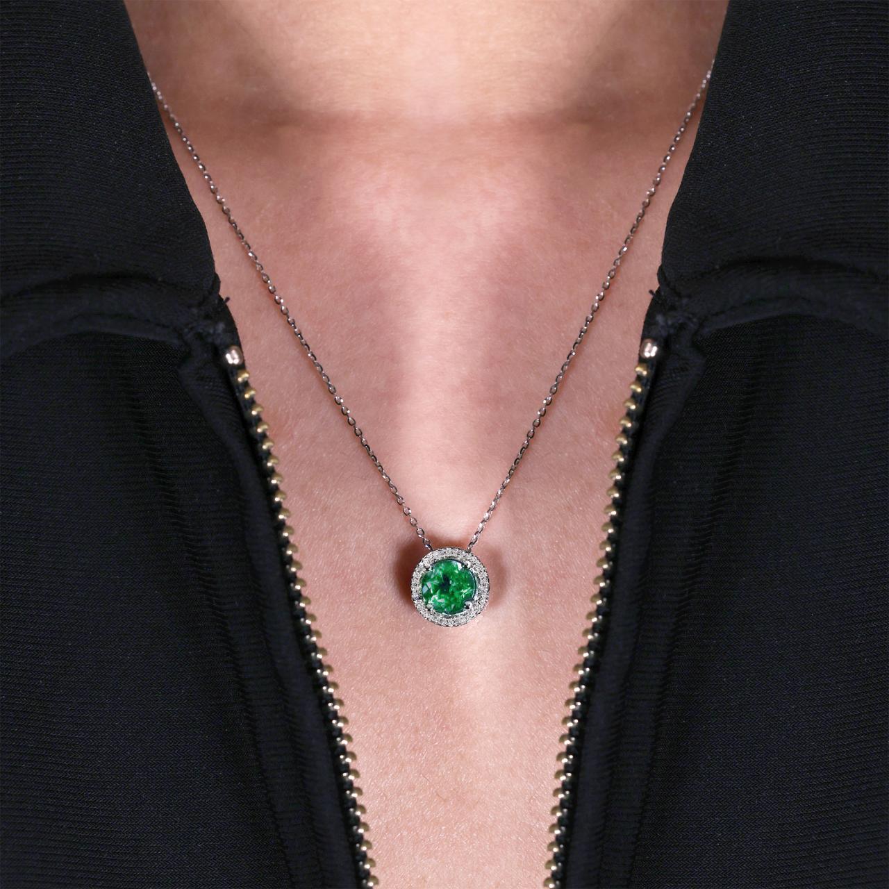 18ct white gold 1.51ct round emerald and diamond halo necklace