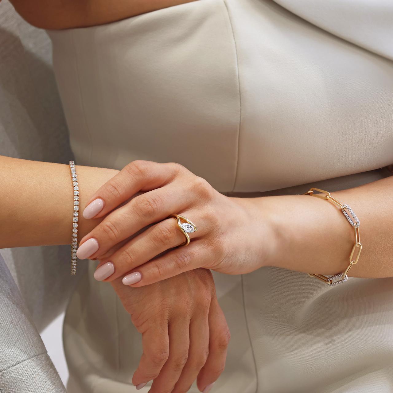 18ct yellow gold paper clip pave diamond bracelet
