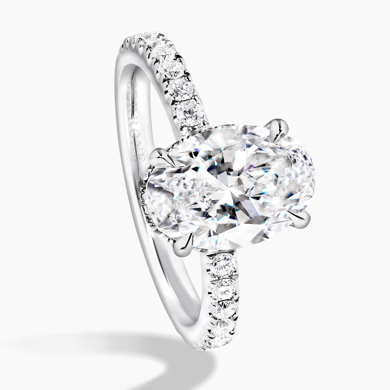 18ct white gold 2.54ct D VS1 Oval brilliant cut Lab Grown diamond engagement ring ring. IGI Cert