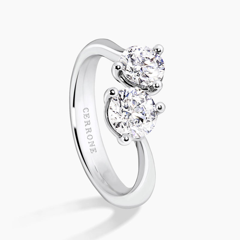 18ct white gold round brilliant cut diamond ring side view