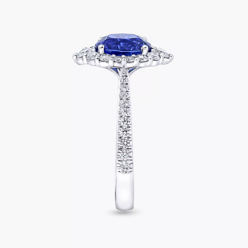 18ct white gold oval Ceylon sapphire and diamond ring side view
