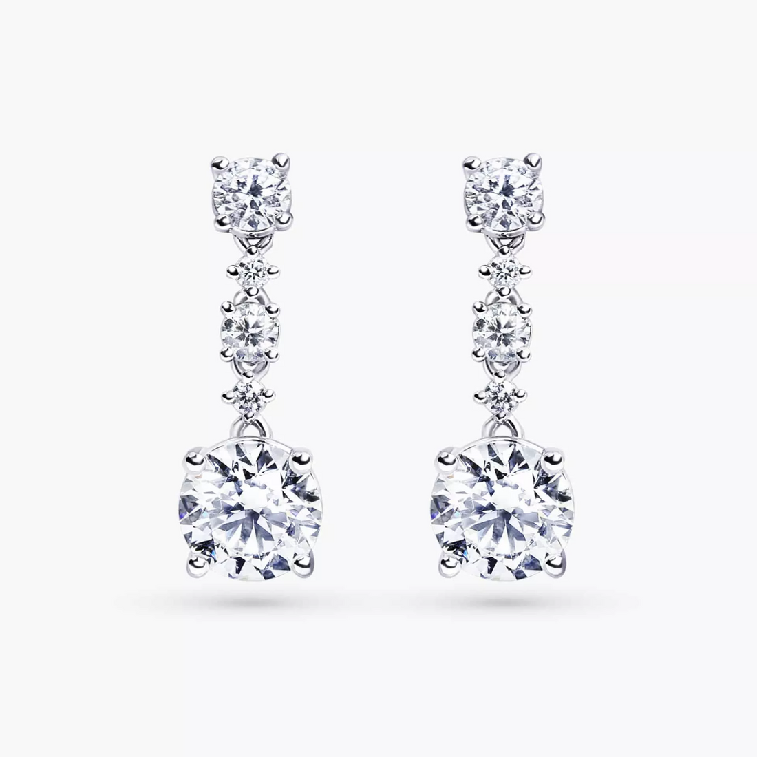 18ct white gold diamond drop earrings – House of Cerrone