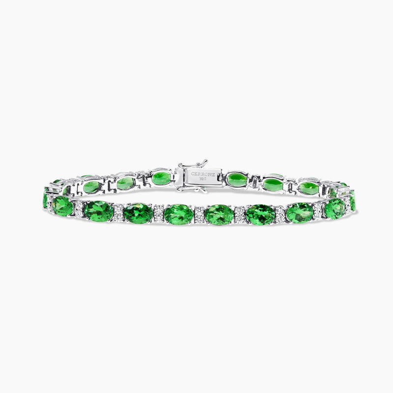 18ct white gold oval Tsavorite garnet and round brilliant cut diamond bracelet