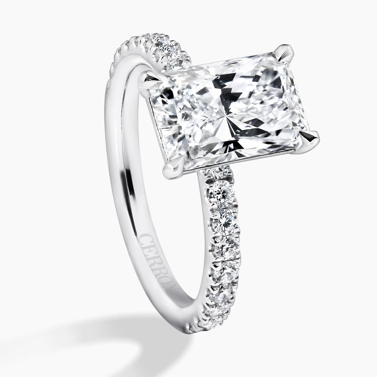18ct white gold 2.01ct F SI1 radiant diamond ring
