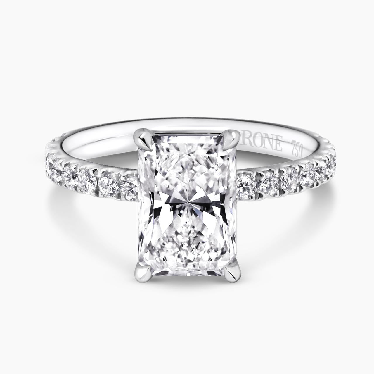 18ct white gold 2.01ct F SI1 radiant diamond ring