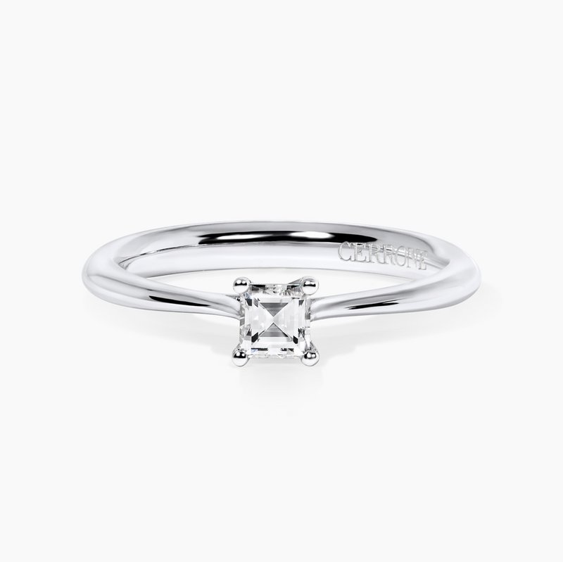 18ct white gold 0.27ct carre cut diamond solitaire ring