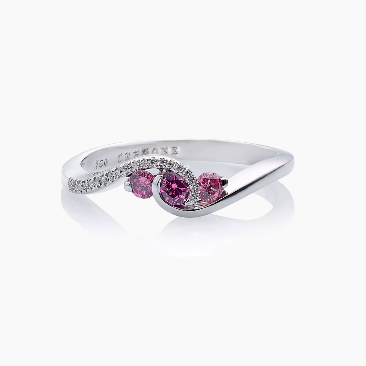 18ct white gold fancy intense pink and white round brilliant cut diamond ring