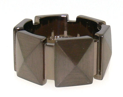 18ct white gold with brown plated gents ring