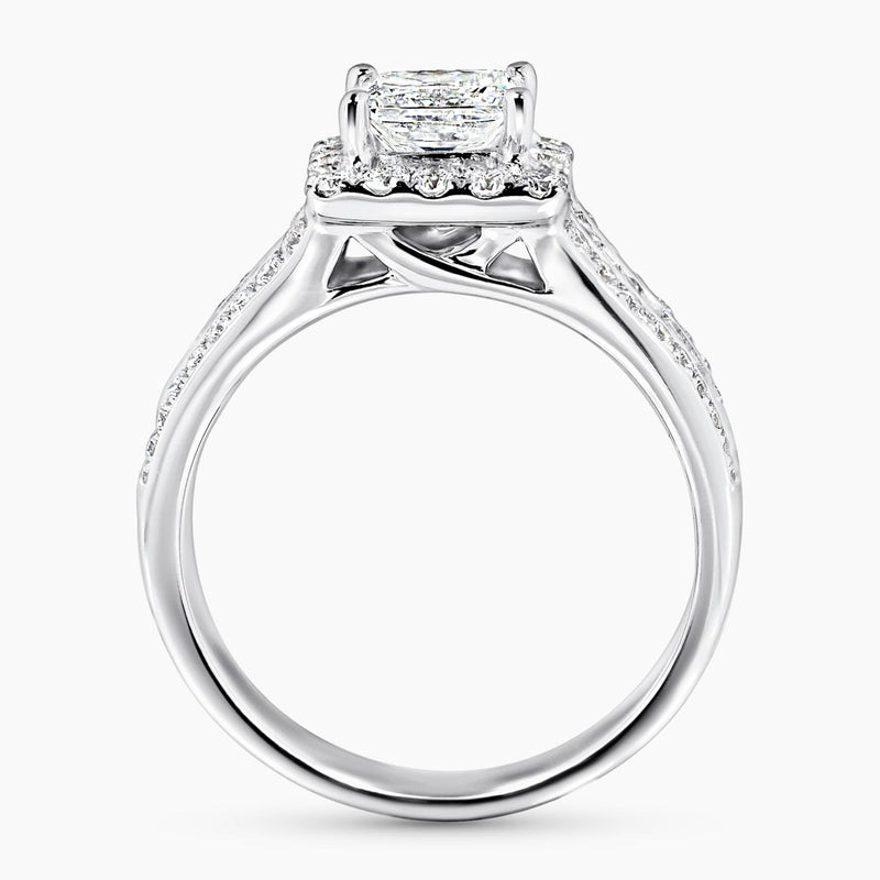 18ct white gold 1.05ct princess cut diamond ring with baguette and round brilliant cut diamonds