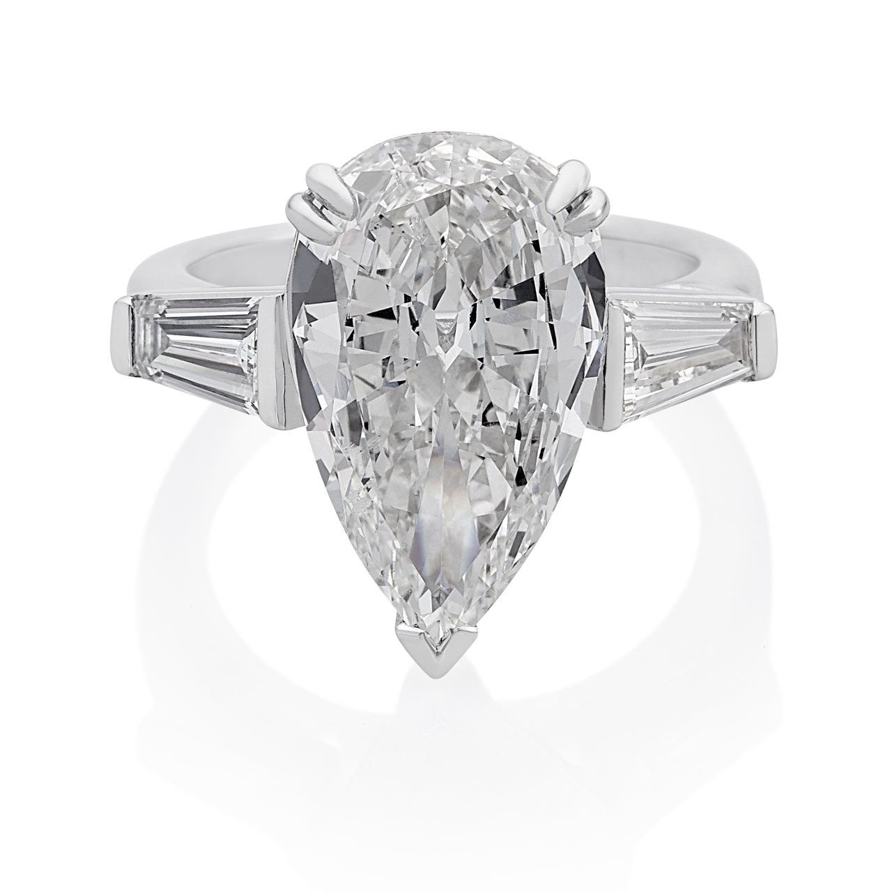 18ct white gold 4.60ct pear and marquise cut diamond trilogy ring