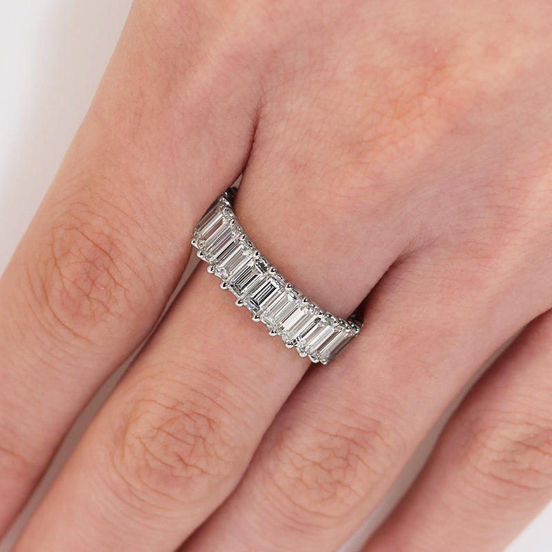 18ct white gold full circle LAB Grown Baguette diamonds ring on the finger