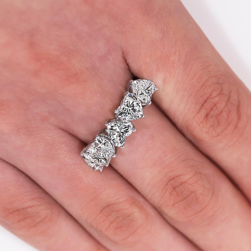 18ct white gold heart shaped LAB Grown Diamond ring on the finger