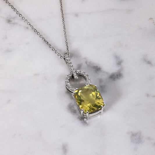 18ct white gold 5.33ct cushion cut lemon quartz and diamond necklace