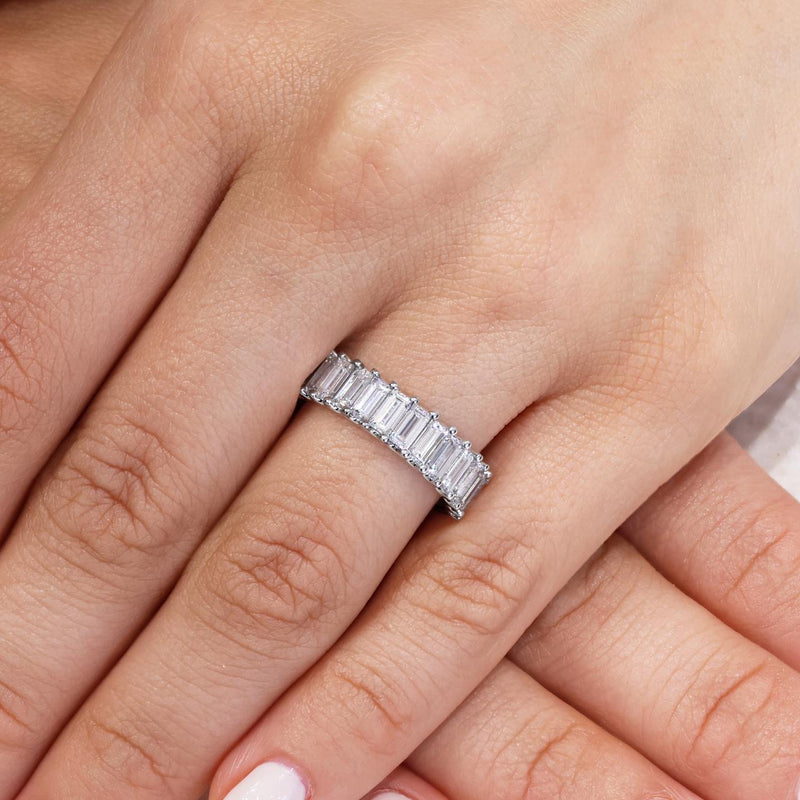 18ct white gold Baguette cut LAB Grown Diamond ring on the finger