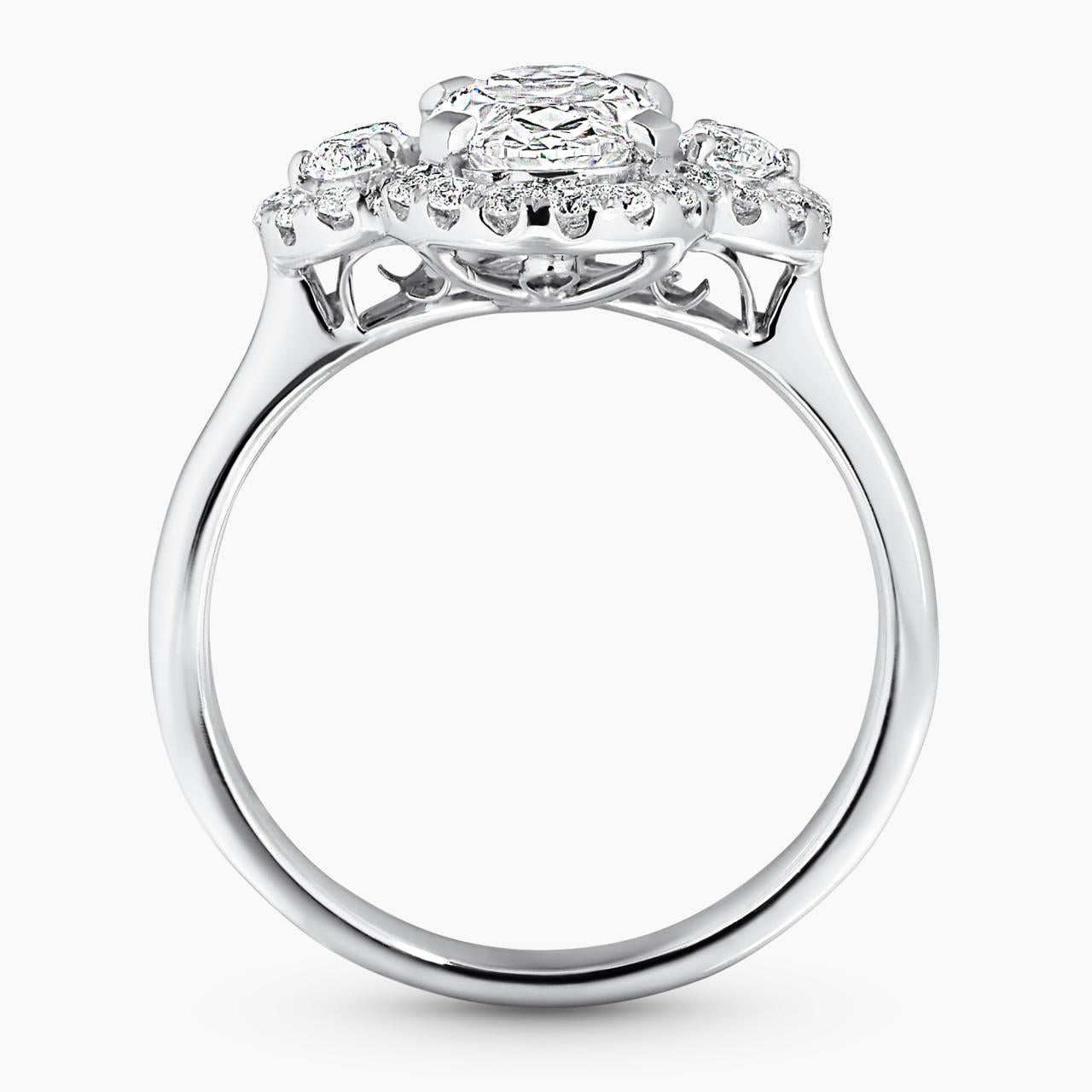 18ct white gold 1.32ct oval LAB Grown Diamond ring
