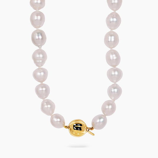 South Sea pearl 44cm single strand necklace features 10-13mm pearls and a 9ct yellow gold clasp