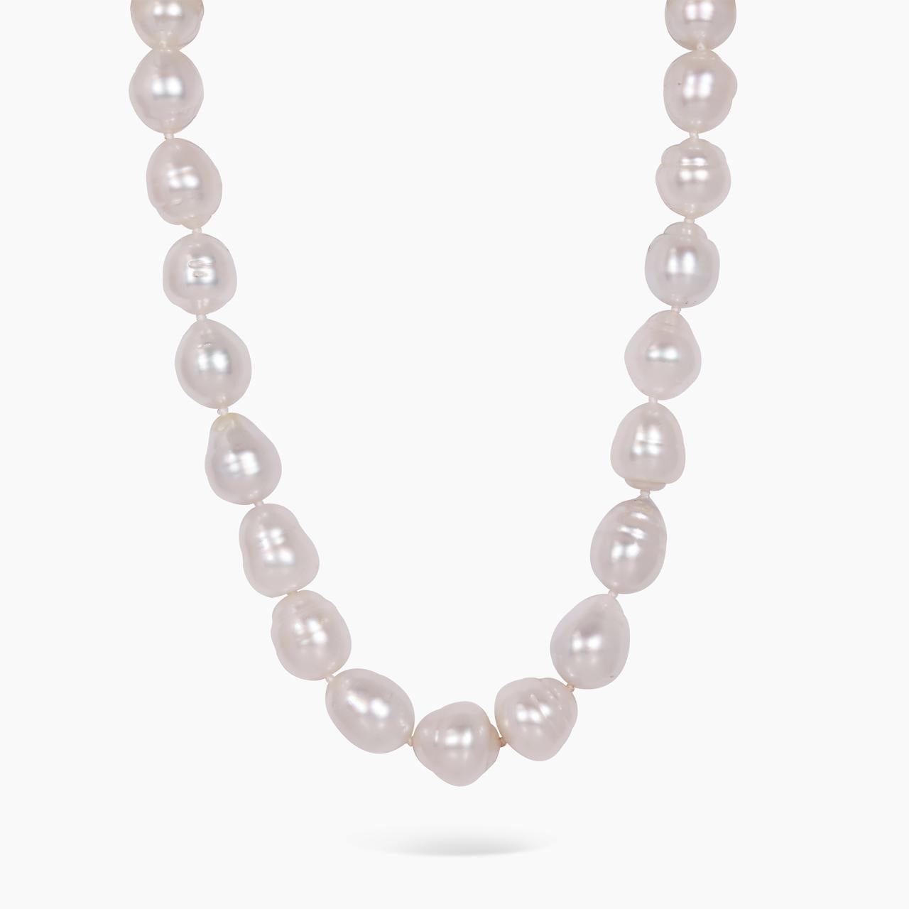 South Sea pearl 44cm single strand necklace features 10-13mm pearls and a 9ct yellow gold clasp