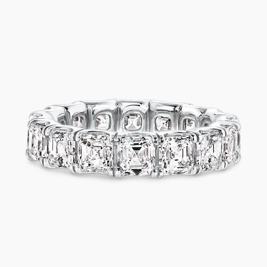 18ct white gold 5.07ct Asscher cut diamond ring