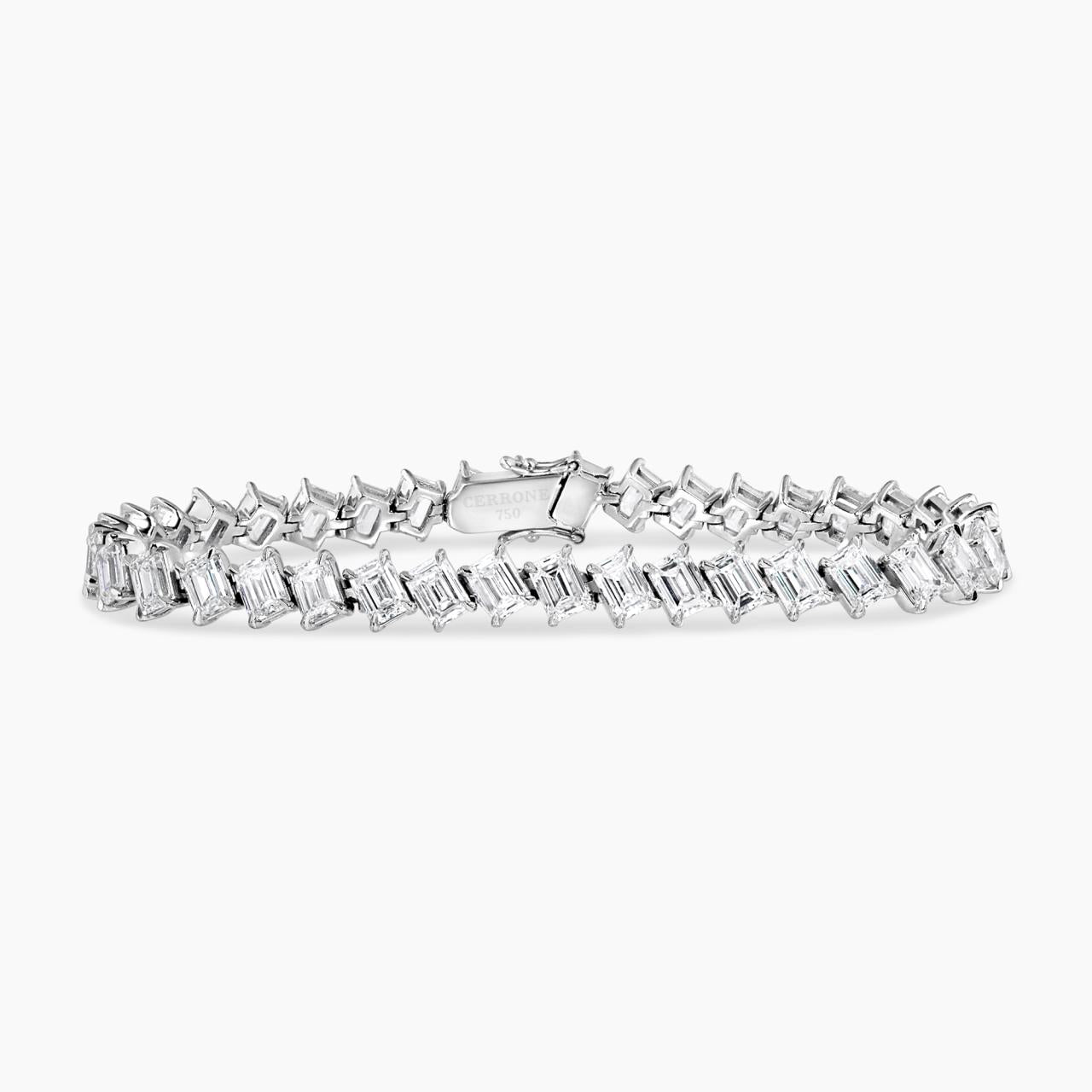 18ct white gold 38=15.42ct emerald cut diamond 18cm tennis bracelet