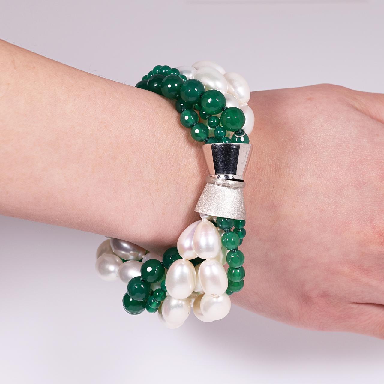 Fresh water pearls and green agate beads bracelet from the Carmela Cerrone Collection on wrist