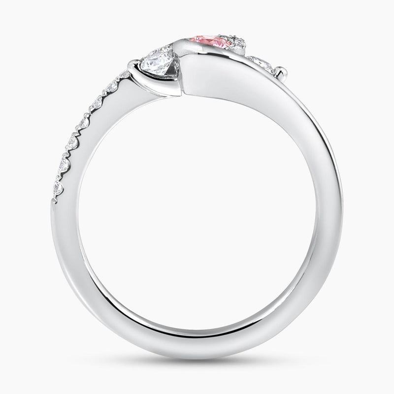 18ct white gold 0.14ct RBC Argyle Pink Diamond and RBC diamonds surrounding on a twist setting