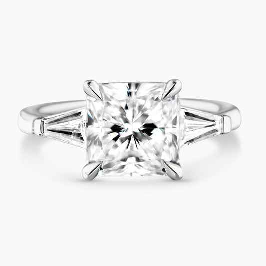 18ct white gold 3.01ct square radiant diamond and 2=0.38ct tapered baguette diamonds ring 