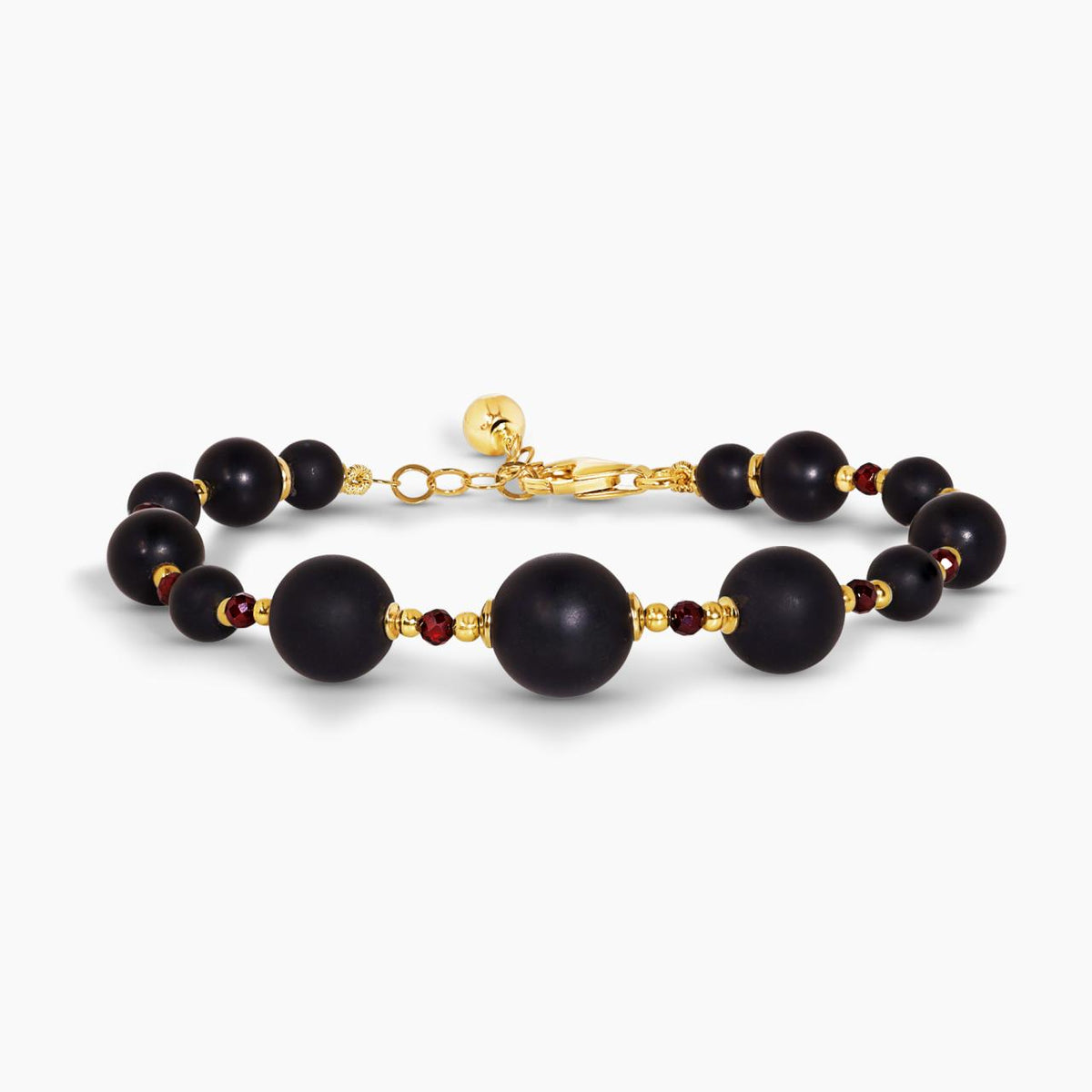 Onyx, garnet and hematite beads bracelet with gold plated silver fittings 